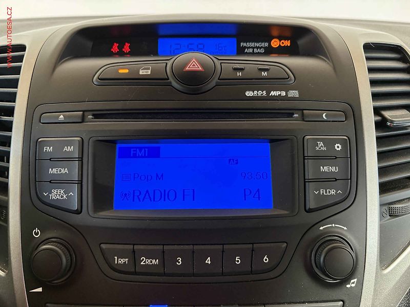 Hyundai ix20 (2019) 1.6 VVTi, Trikolor - fotka 11 z 14