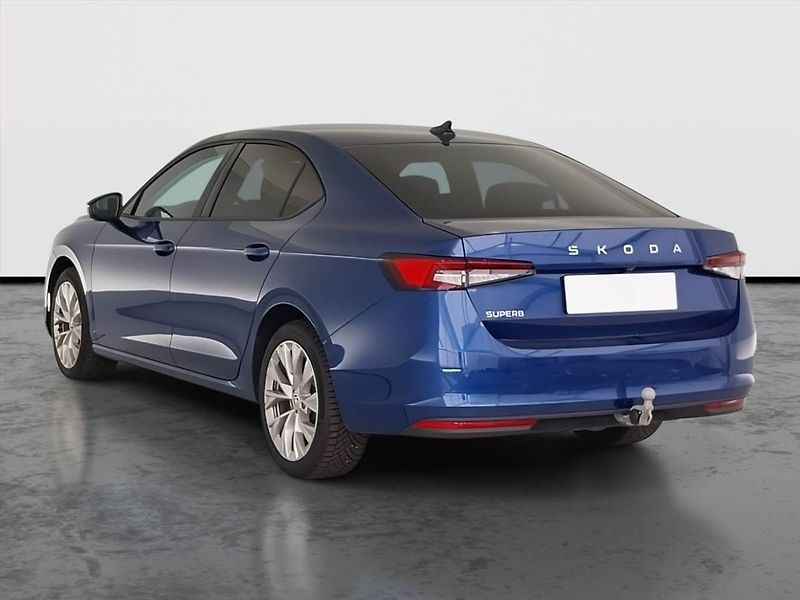 Škoda Superb (2024) Selection 2.0 TDI - fotka 4 z 32