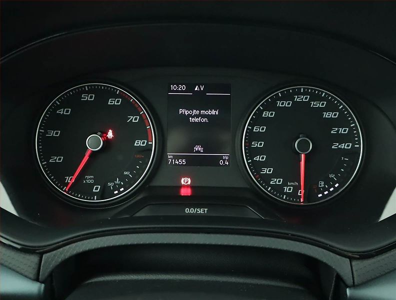 Seat Arona (2023) Xperience 1.0 TSI, Navi - fotka 11 z 19
