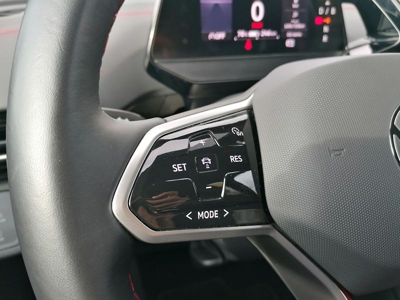 Volkswagen ID.4 (2023) GTX 220kW 4Motion 77kWh - fotka 21 z 33