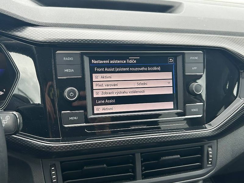Volkswagen T-Cross Life 5G 1,0TSi - fotka 13 z 25