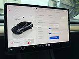 Tesla Model Y Long Range AWD 20´ - náhled 22