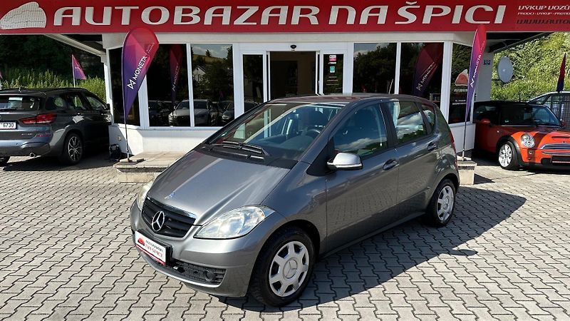 Mercedes-Benz Třídy A (2008) A150 70kW -SERVISOVÁNO-NEHAV.! - fotka 2 z 34