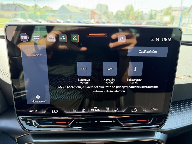 Cupra Formentor 1,5 eTSi/110kW - DSG - fotka 23 z 92