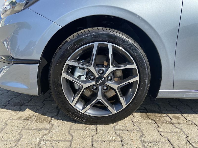 Kia Ceed SW (2025) TOP+Business