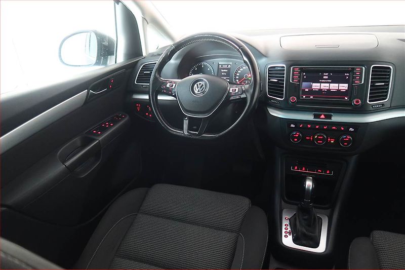 Volkswagen Sharan (2018) 2.0 TDI BMT, Automat, Navi - fotka 7 z 18