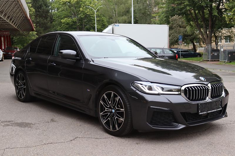 BMW Řada 5 540D XDRIVE G30 M-PAKET 250kW - fotka 7 z 50