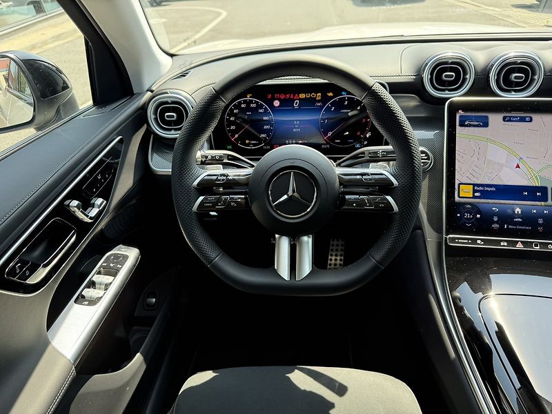 Mercedes-Benz GLC (2025) 200 d 4MATIC - fotka 22 z 45