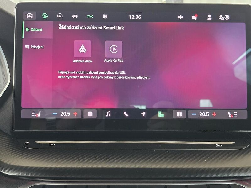 Škoda Octavia Combi DSG 2,0 TSi 195 kW RS - fotka 13 z 24