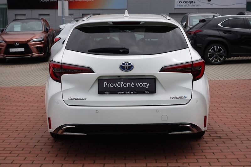Toyota Corolla 2.0 hybrid e-CVT X6 Style - fotka 5 z 34
