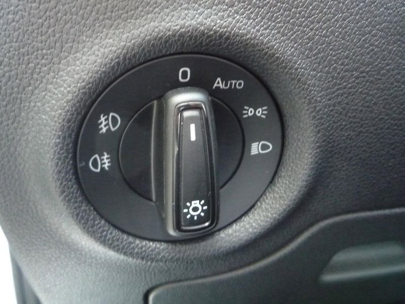 Škoda Fabia (2025) 1,0TSi 70kW Top Selection - fotka 8 z 14
