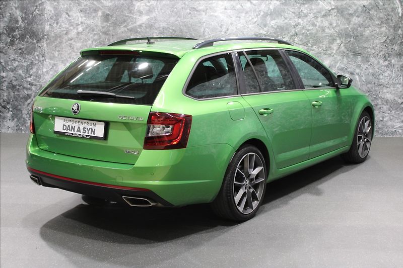Škoda Octavia 2,0 TSI RS 1.majitel - fotka 4 z 30