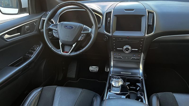 Ford Edge (2019) 1.maj CZ, Max.FORD Performance - fotka 18 z 41