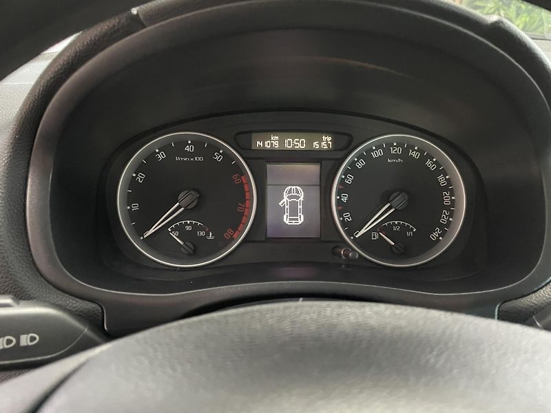 Škoda Roomster 1.2 HTp KLIMA TEMPOMAT  - fotka 21 z 23