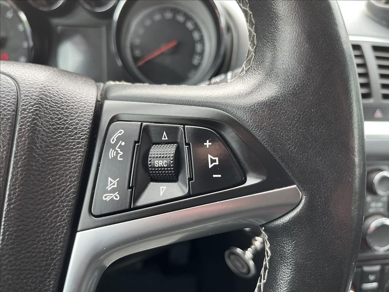 Opel Meriva 1,4 i 88KW AUTOMAT AC SERVIS - fotka 20 z 39