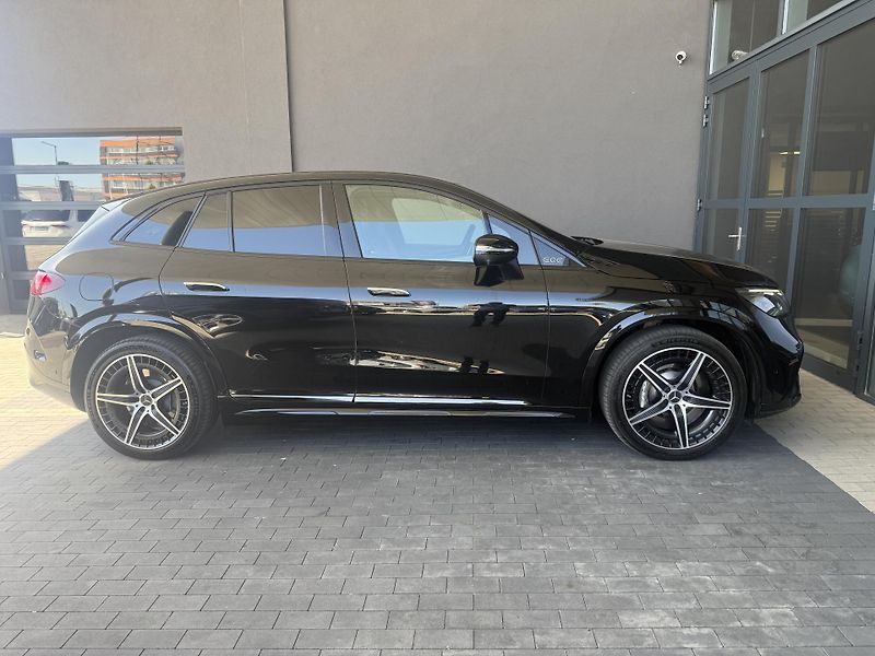 Mercedes-Benz EQE (2023) EQE 43 AMG 4MATIC SUV - fotka 5 z 54