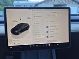 Tesla Model Y RWD 220kw 19ALU SOH 95% - náhled 29