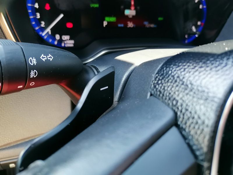 Toyota Corolla (2021) REZERVACE! 2.0 Hybrid - fotka 21 z 30