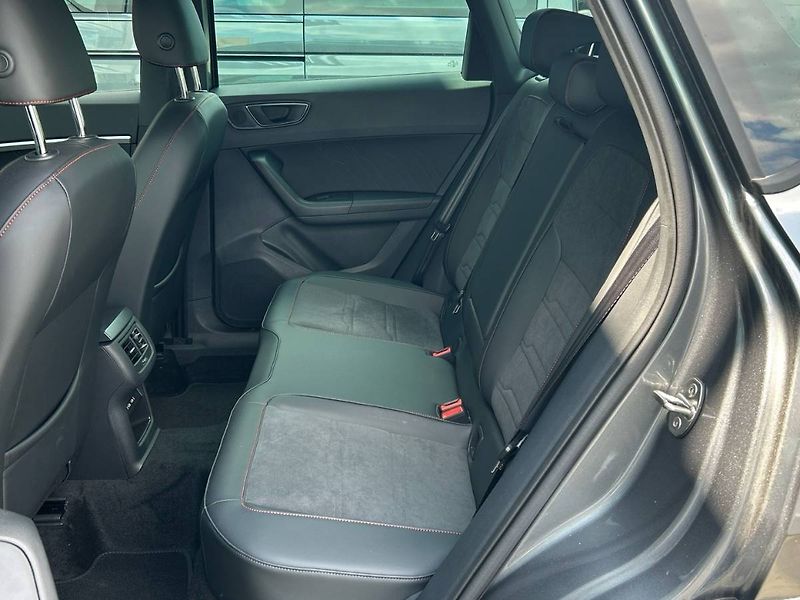 Seat Ateca (2023) 2.0 TDI 7DSG Black Edition FR - fotka 6 z 34