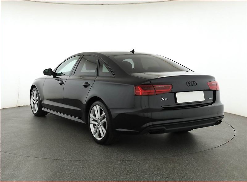 Audi A6 (2018) 3.0 TDI, 4X4, Automat, Navi - fotka 4 z 21