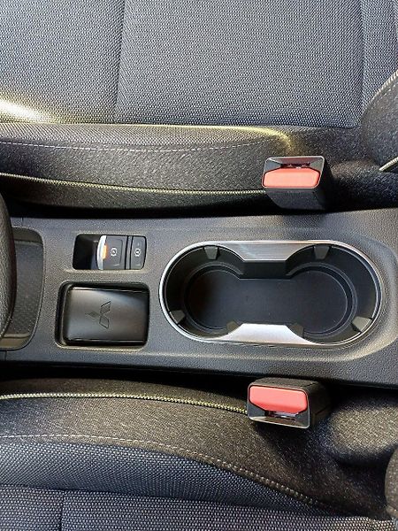 Mitsubishi ASX 1.3 DI-T MILD HYBRID 116kW 7DC - fotka 19 z 24