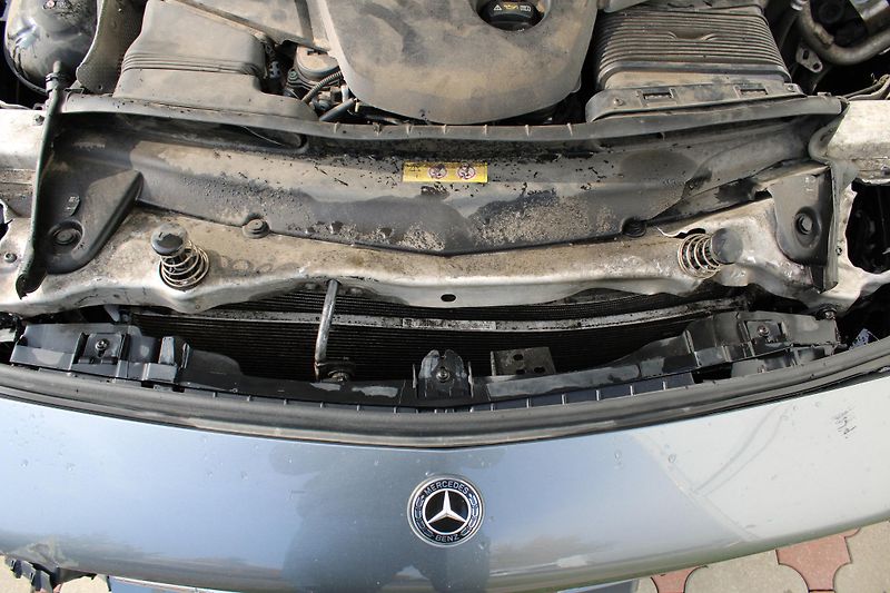 Mercedes-Benz CLS 400d 4MATIC*AMG*Burmester* - fotka 28 z 31