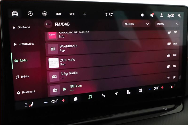 Škoda Octavia (2025) RS 2.0 TSI, RS, KEYLESS - fotka 9 z 19