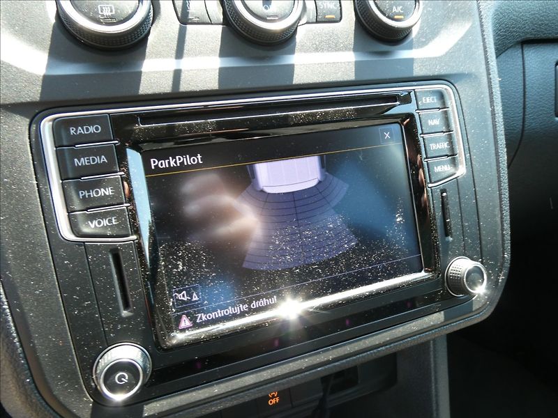 Volkswagen Caddy 1,4 TSi 92kW webasto, serviska - fotka 32 z 44