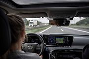 Auto na vodíkový pohon Toyota Mirai druhé generace, 18. května 2023, Ostrava.