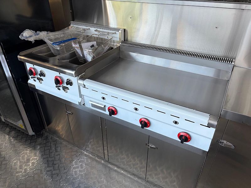 Ostatní (2026) Food Truck - Gastro - Prodejna - fotka 24 z 45