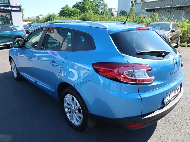 Renault Mégane 1,2 TCe,85kW,1majČR,Limited - fotka 4 z 21