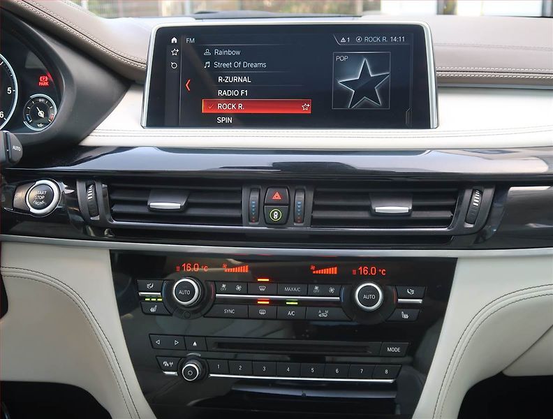 BMW X6 (2018) M Paket xDrive40d - fotka 12 z 25