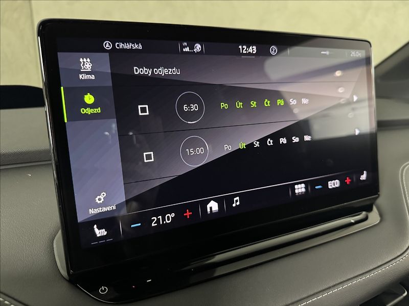 Škoda Enyaq 80x Sportline 4x4 LED Tepelko - fotka 44 z 50