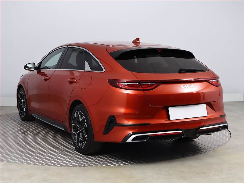 Kia Pro_Ceed (2023) GT-Line 1.5 T-GDI - fotka 4 z 21