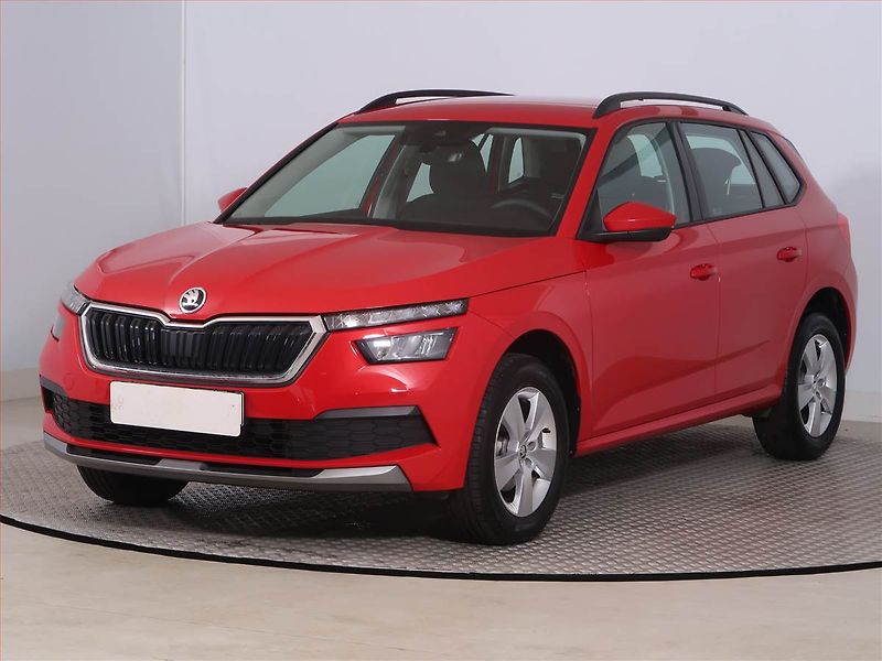 Škoda Kamiq (2024) Ambition 1.0 TSI - fotka 2 z 22