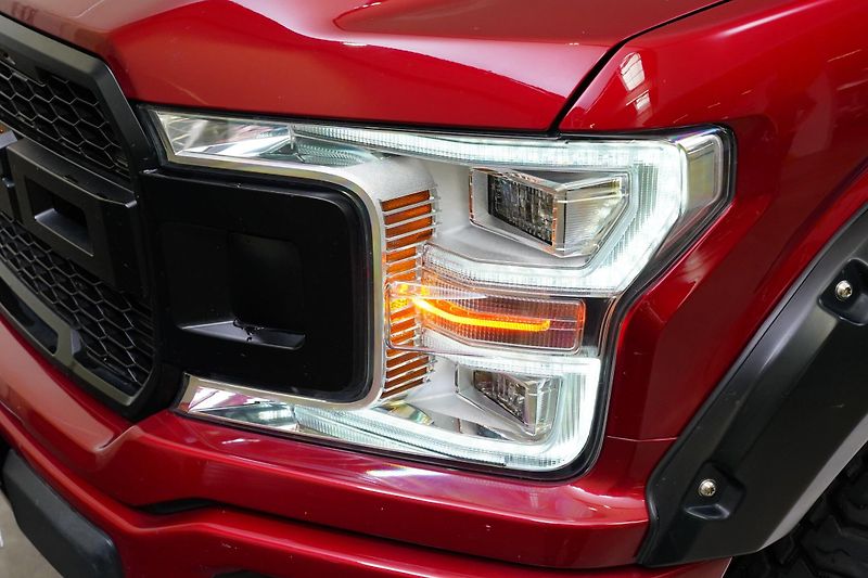Ford F-150 - fotka 9 z 26