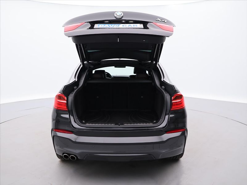 BMW X4 3,0 30d xDrive M Sport Shadow - fotka 9 z 32