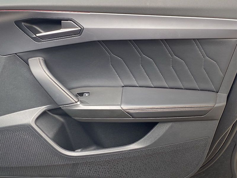 Cupra Formentor (2024) 1.5 TSI DSG - fotka 31 z 40