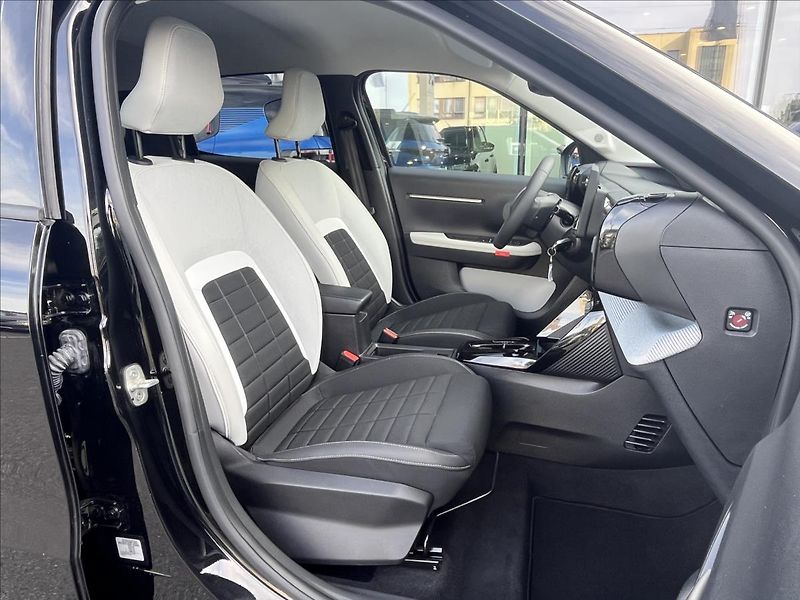 Citroën ë-C3 0,0 44kWh  MAX AT Safety Pack - fotka 18 z 21