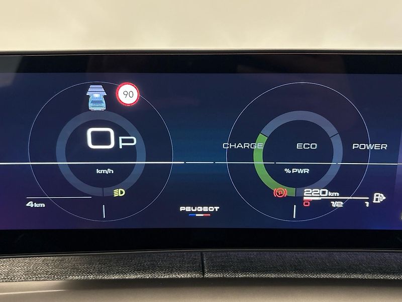 Peugeot 5008 (2026) Business Hybrid 145 e-DCS6 - fotka 11 z 42