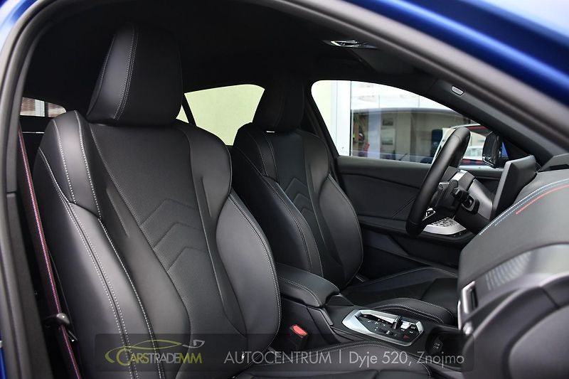 BMW Řada 1 118d M-SPORT 1M ČR - fotka 17 z 54