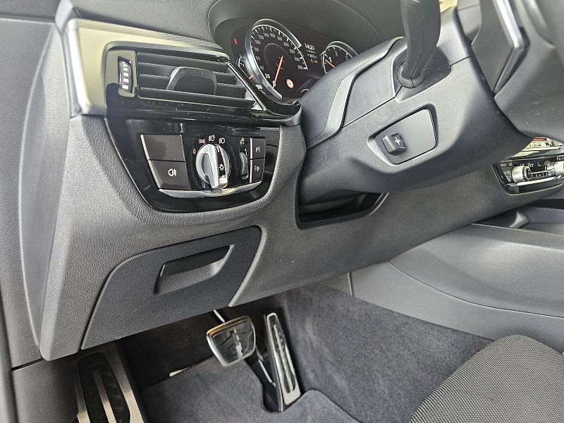 BMW Řada 6 640d xDrive - fotka 12 z 32