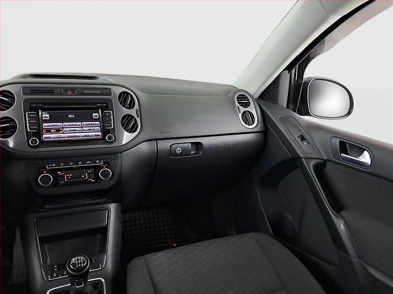 Volkswagen Tiguan (2014) 1.4 TSI, Serv.kniha, Tempomat - fotka 8 z 15