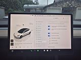 Tesla Model 3 STANDART RANGE 208kw SOH 93,6% - náhled 26