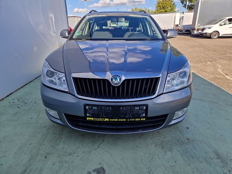 Škoda Octavia Ambition 1.4 TSI, 90kW - fotka 7 z 36