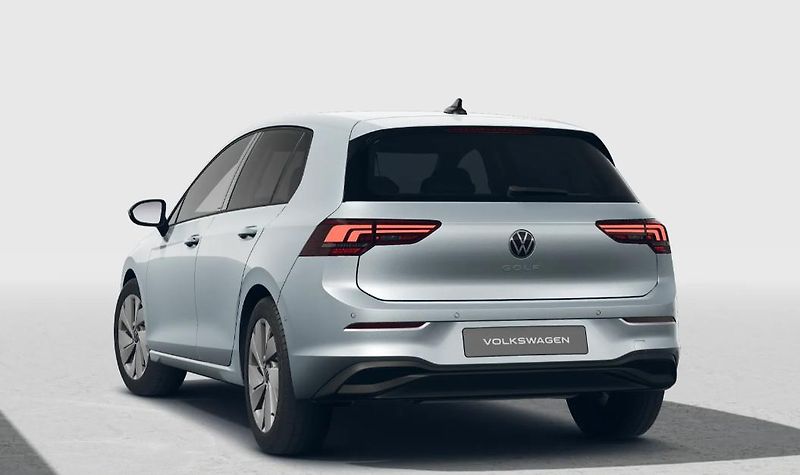 Volkswagen Golf 1,5 TSI 85 kW 6G - fotka 3 z 9