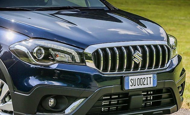 Suzuki S-Cross.