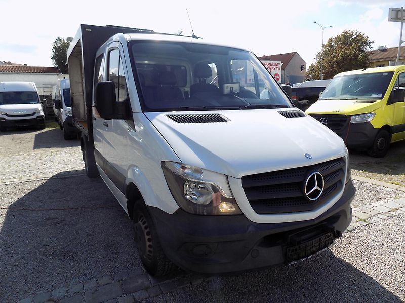 Mercedes-Benz Sprinter CDI 95 KW KLIMA TAZNÉ SKLOPKA - fotka 4 z 32