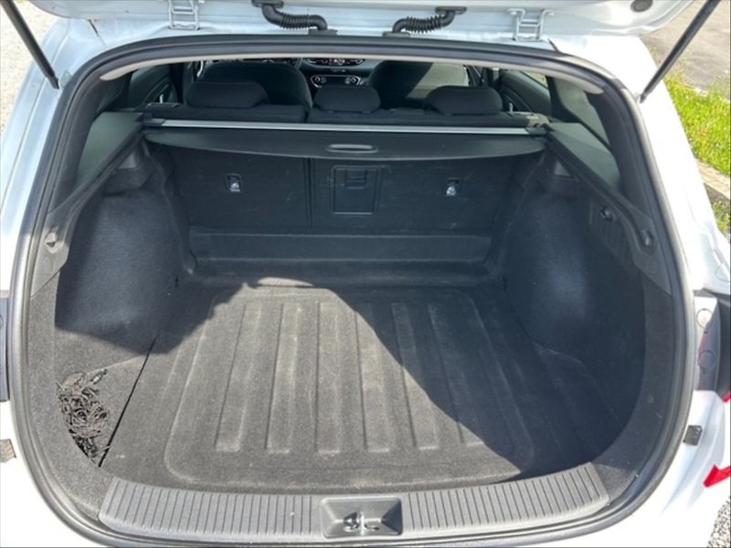 Hyundai i30 1,0 TGDI 120 Smart - fotka 6 z 11