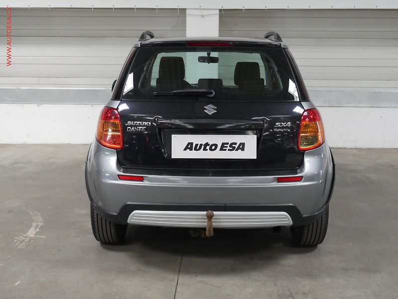 Suzuki SX4 (2006) 1.9 D, AC, výhřev sed - fotka 5 z 20